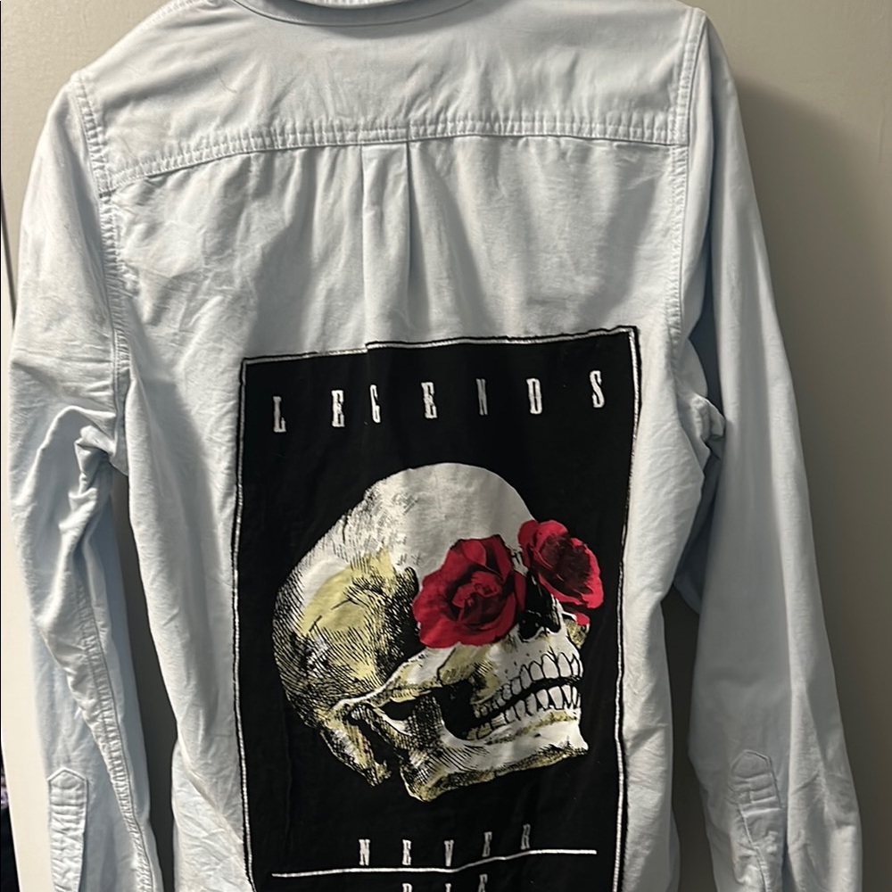 Jean/graphic shirt
